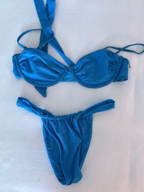 Blue Women's Bikini Set - Classic Two-Piece Swimwear